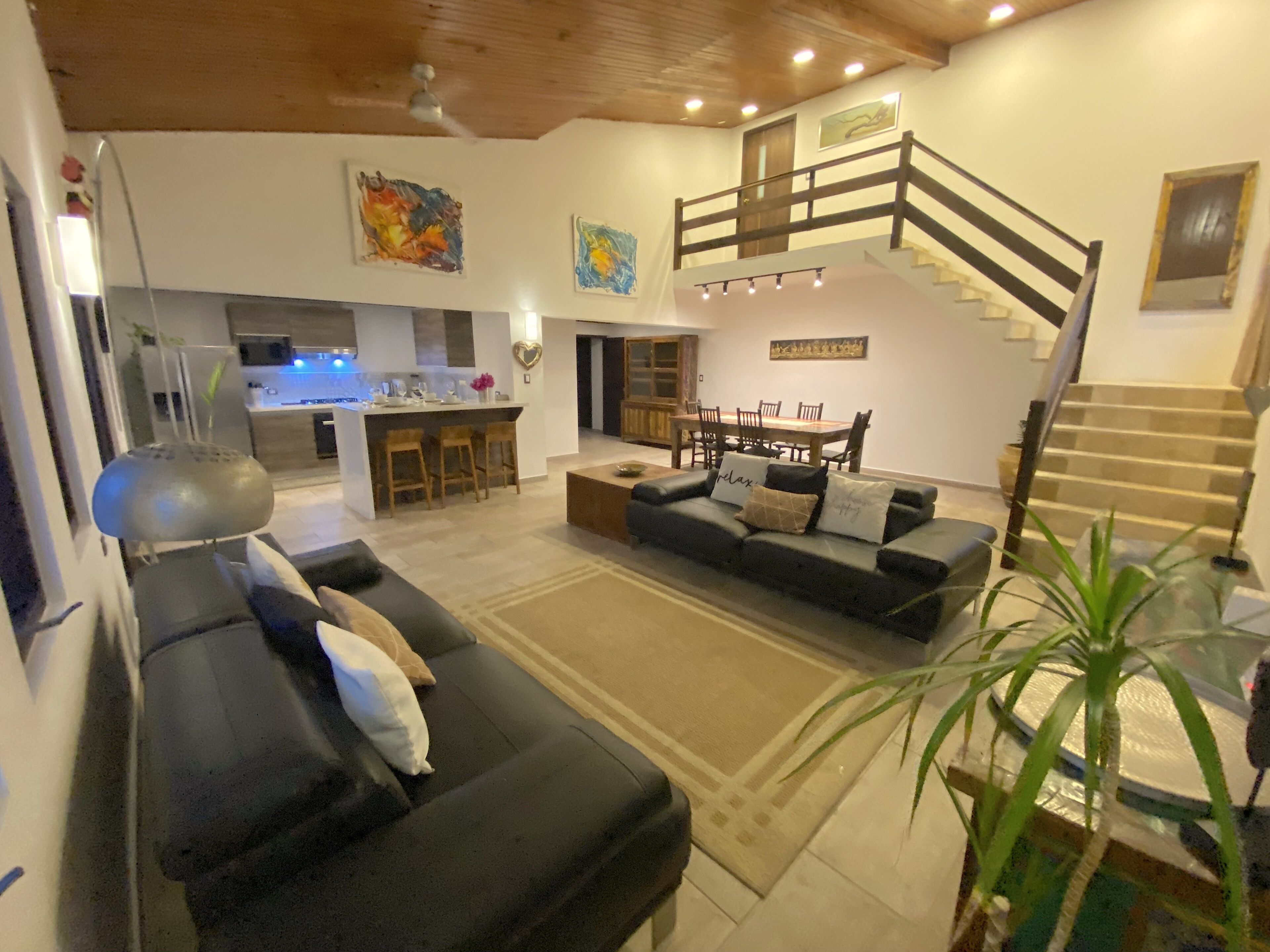 Deluxe Apartment, Private Bathroom (APARTMENT 6) | Living area | 42-inch flat-screen TV with cable channels, TV, table tennis