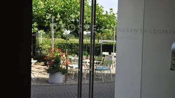 EntrĂ©e de lâhĂ©bergement