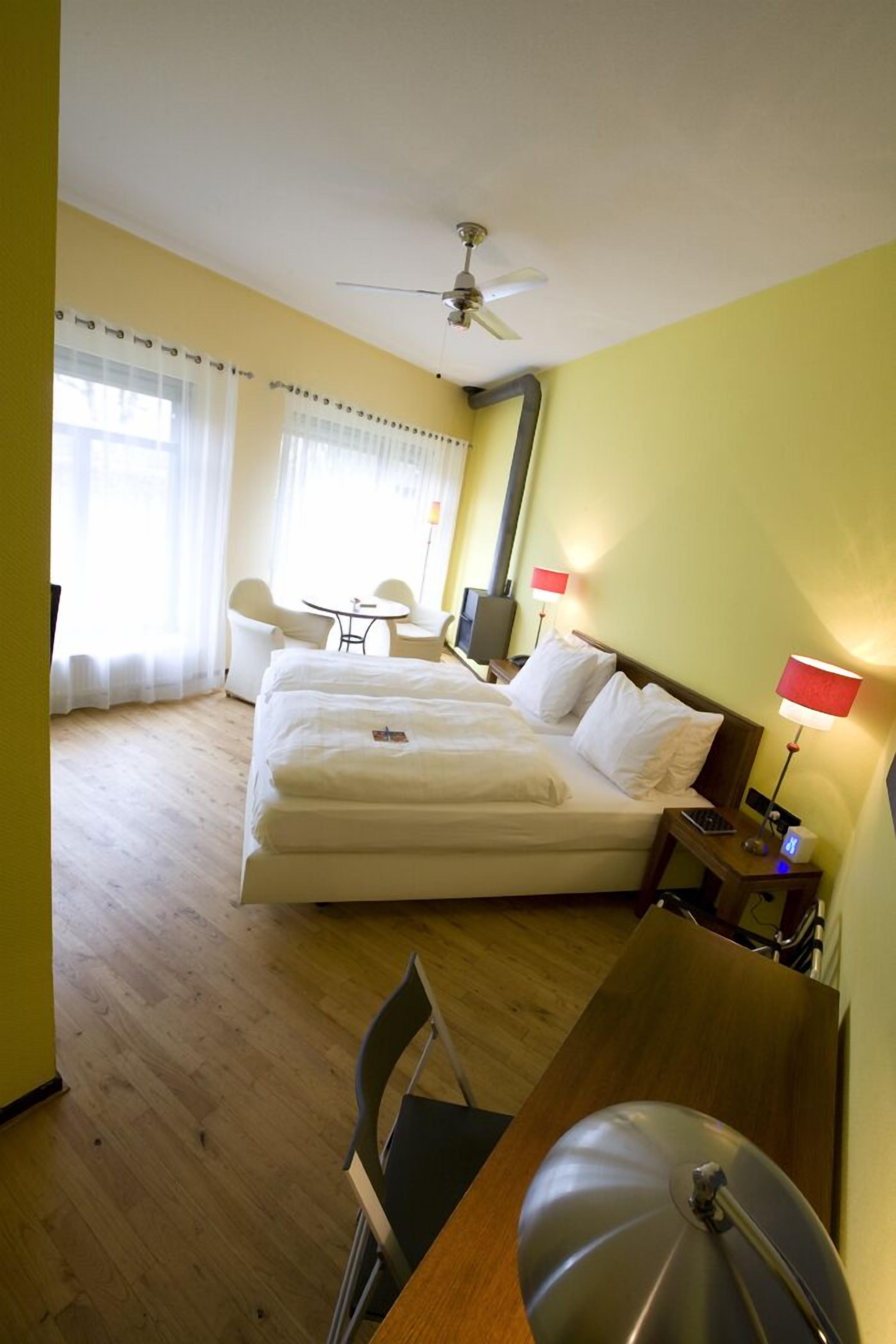 double room, patio | cots/infant beds, rollaway beds, free wifi, bed sheets