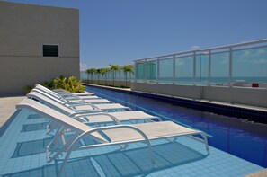 2 piscine all'aperto