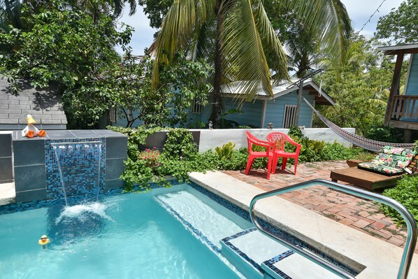 Comfort-Apartment, 1 Schlafzimmer, Kochnische, Poolblick | Aussenbereich