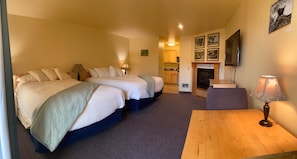 Estudio familiar, varias camas | Wifi gratis y acceso para silla de ruedas 