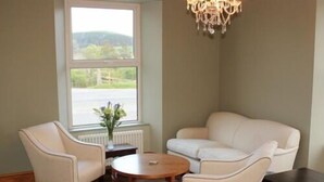 Lounge - Parkside Hotel (Cleator Moor)