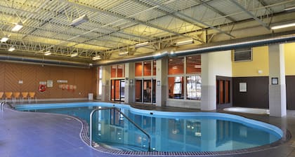 Edward Hotel North York