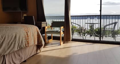 Above Tide Motel