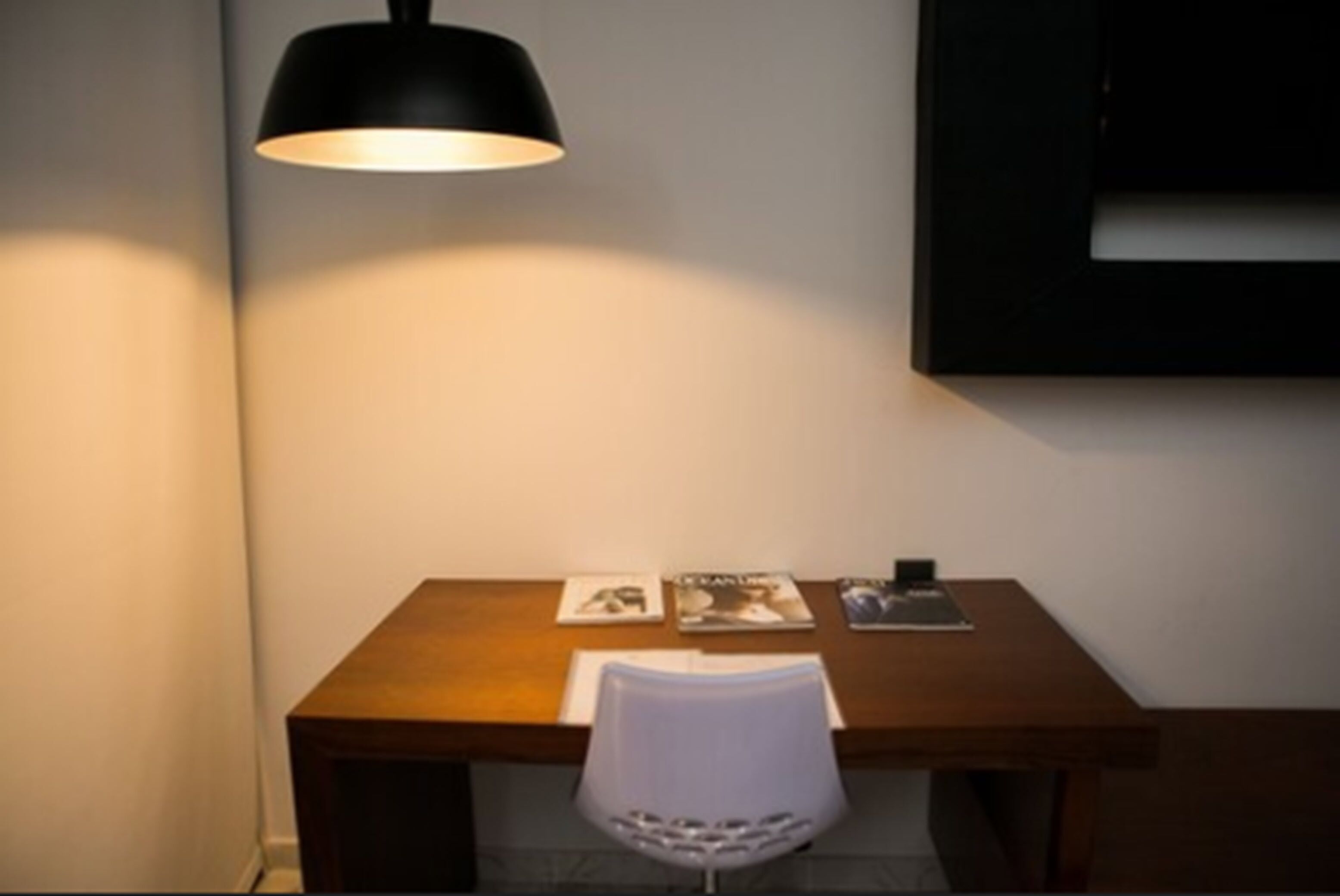 executive room, multiple bedrooms, balcony, pool view | room amenity