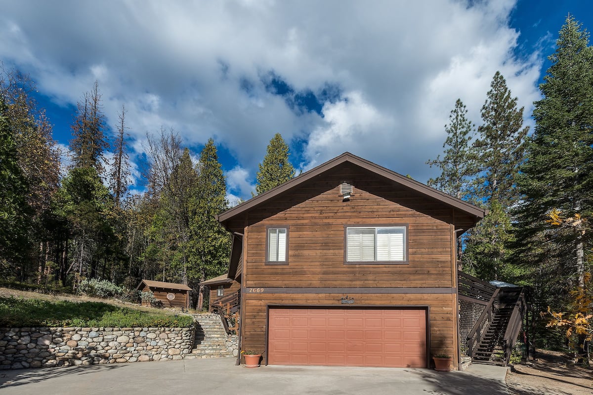 Wawona Glade - 2669 Spelt Road Wawona, CA 95389 | Bộ đồ giường cao cấp, truy cập Internet không dây miễn phí