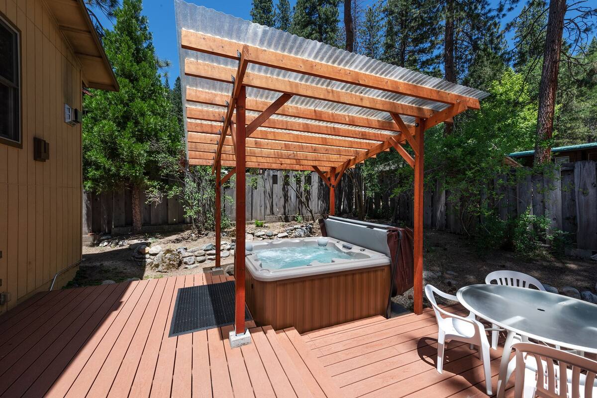 Nhà, 3 phòng ngủ (8081 Chilnuala Falls Road, Wawona, CA) | Bộ đồ giường cao cấp, truy cập Internet không dây mi ễn phí 