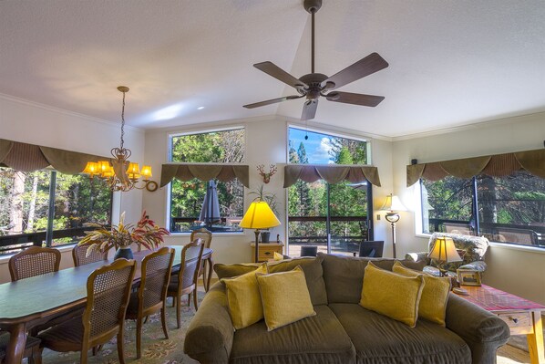 Wawona Glade - 2669 Spelt Road Wawona, CA 95389