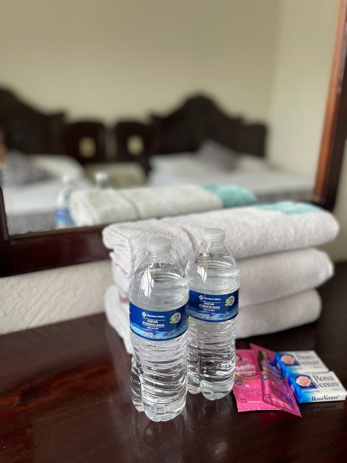 Photo - Hotel California