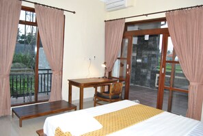 スタンダード ルーム | デスク、WiFi (無料)