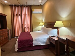 Single Room, 1 King Bed (King) - Hotel Reforma (Tuxpan)