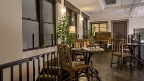 Lounge - Toyooka1925 (Toyooka)