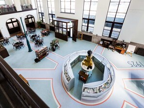 Lobby lounge - Toyooka1925 (Toyooka)