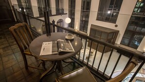 Lobby lounge - Toyooka1925 (Toyooka)