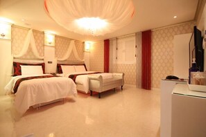 Twin Room | Free WiFi - Ivy Hotel (Ansan)