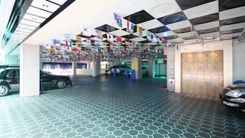 Estacionamiento gratis, valet parking gratis