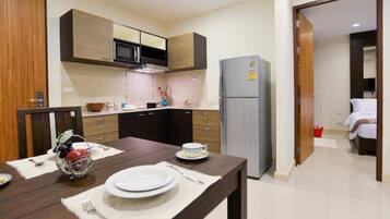 Suite, 1 Bedroom | In-room safe, desk, free WiFi