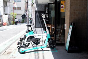 Front of property - Imano Tokyo Hostel (Tokyo)
