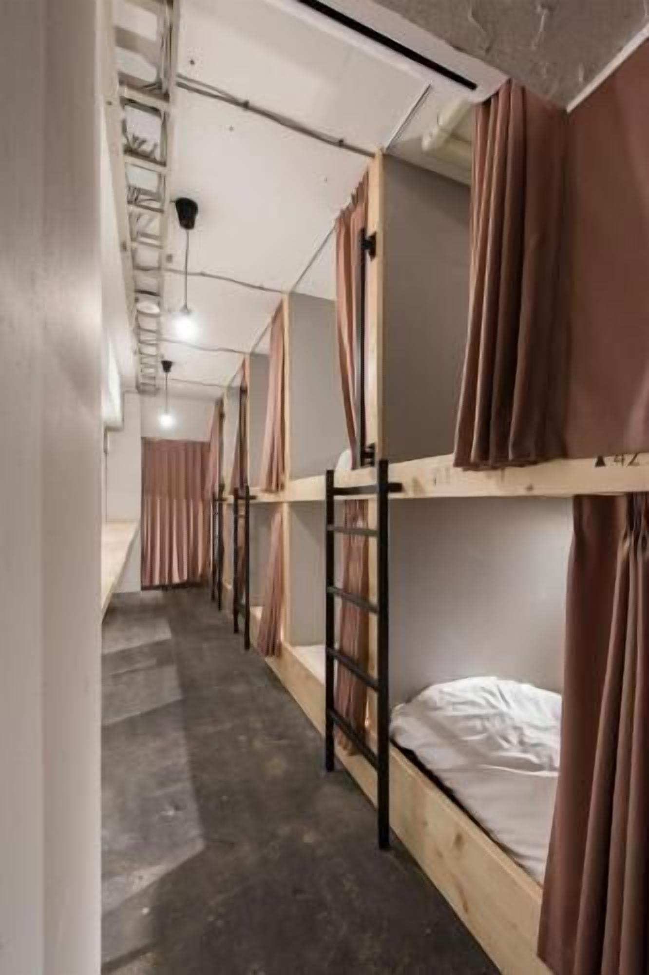 In-room safe, blackout drapes, free WiFi
