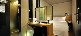 Forward Suites II