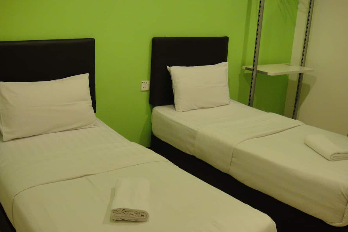 Comfort Twin Room