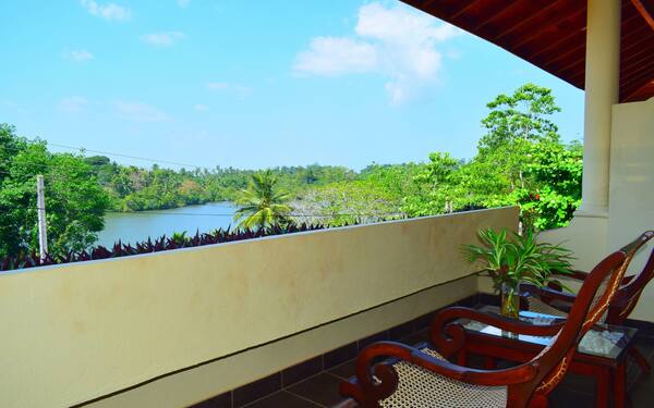 Asian Jewel Boutique Hotel