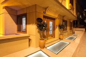 Exterior detail - Lir Residence Suites (Istanbul)
