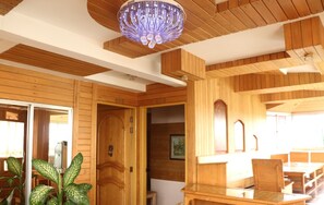 Interior - Kaung Lay Inn (Yangon)