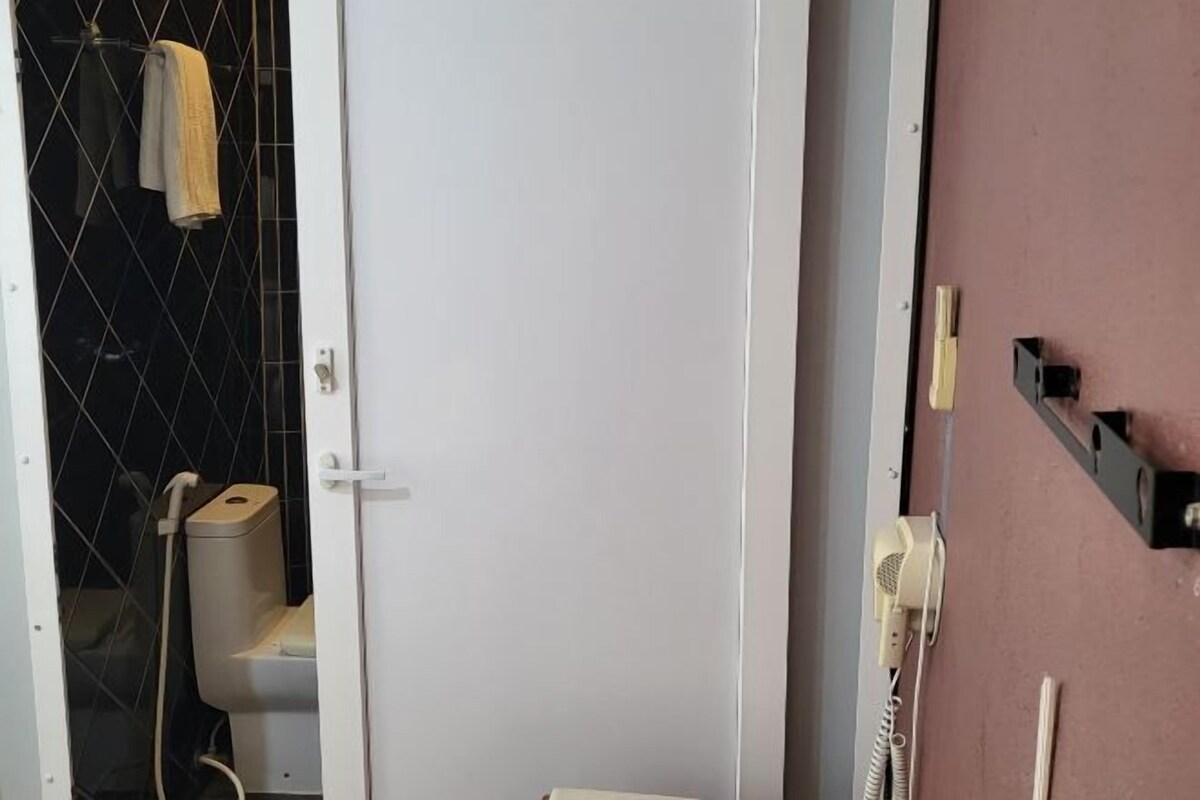 Bathroom | Shower, rainfall showerhead, free toiletries, hair dryer
