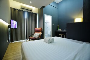 Desk, free WiFi, bed sheets