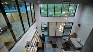 Lobby - Fullrich Residence (Bangkok)