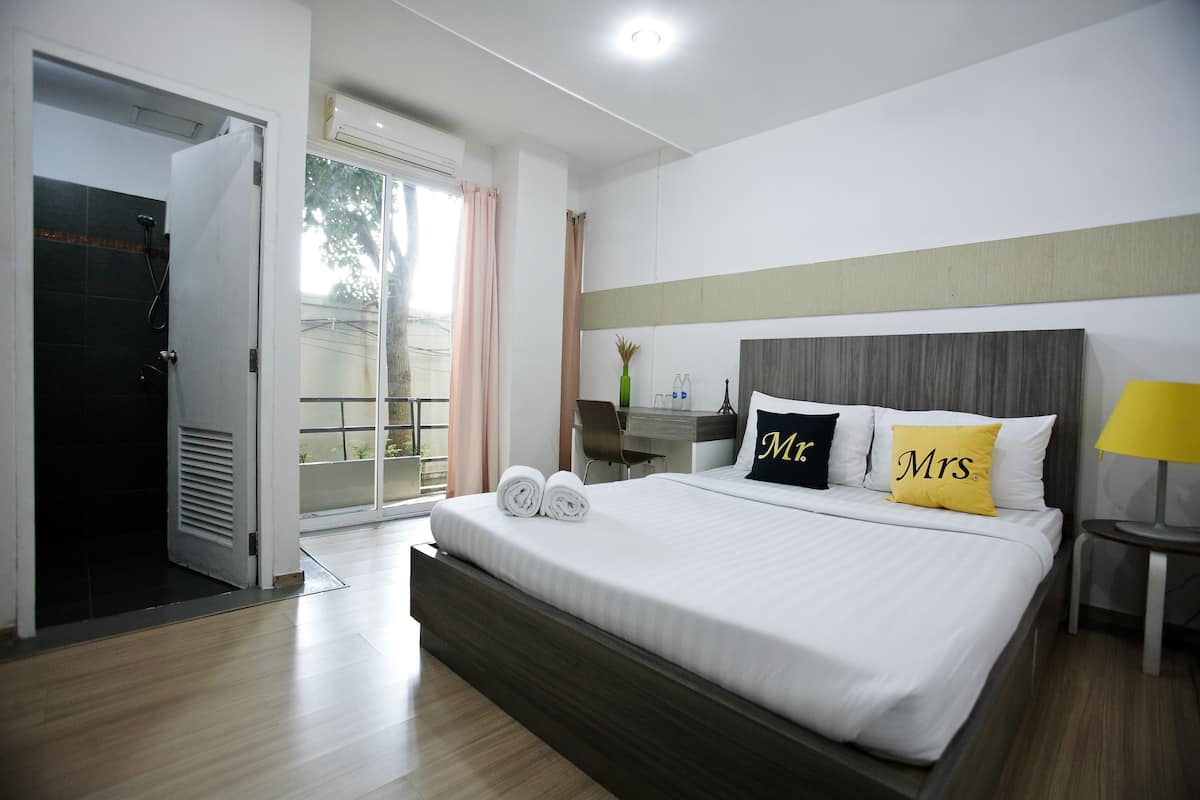 Studio, 1 Queen Bed