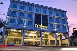 Exterior - LYNN Hotel by Horison (Yogyakarta)