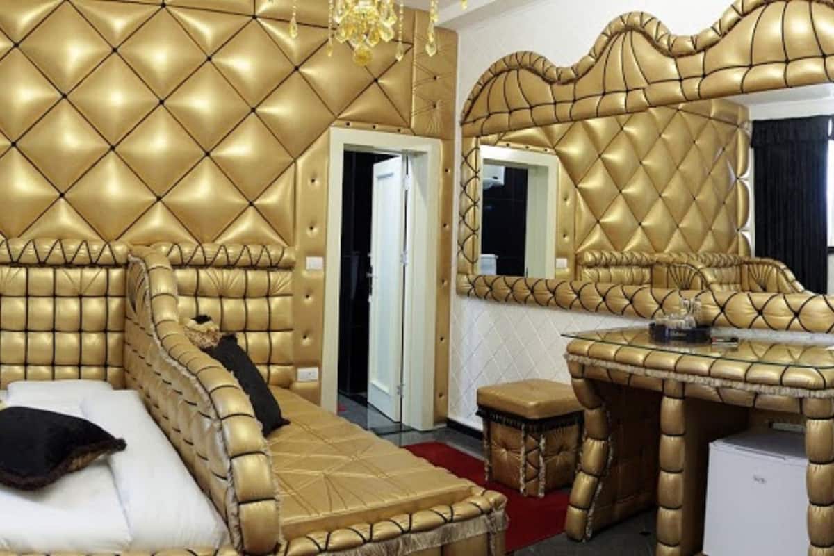 1 bedroom, minibar, in-room safe, desk