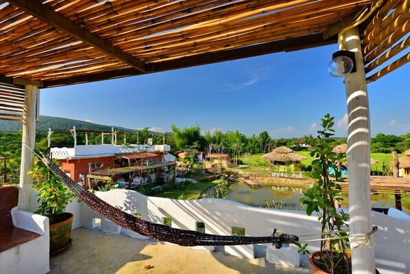 Terrace/patio - Youdin Kindee Farmstay (Mae Rim)