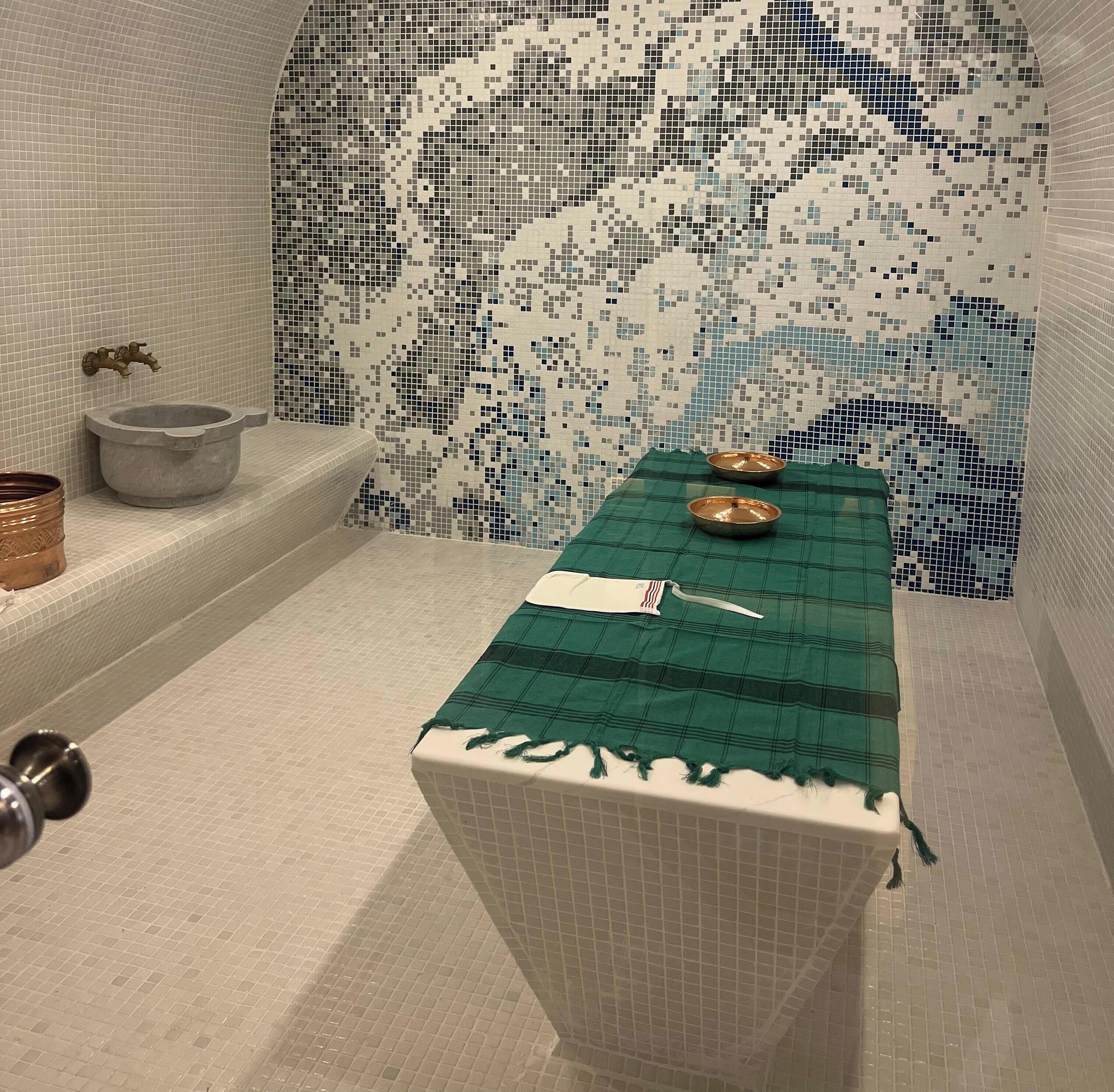 Turkish bath/hammam, body treatments, aromatherapy, facials, reflexology