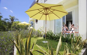 Deluxe kamer, balkon, uitzicht op tuin | Uitzicht vanuit de kamer