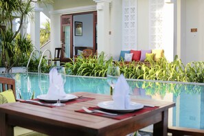 Dagelijks continentaal ontbijt inbegrepen