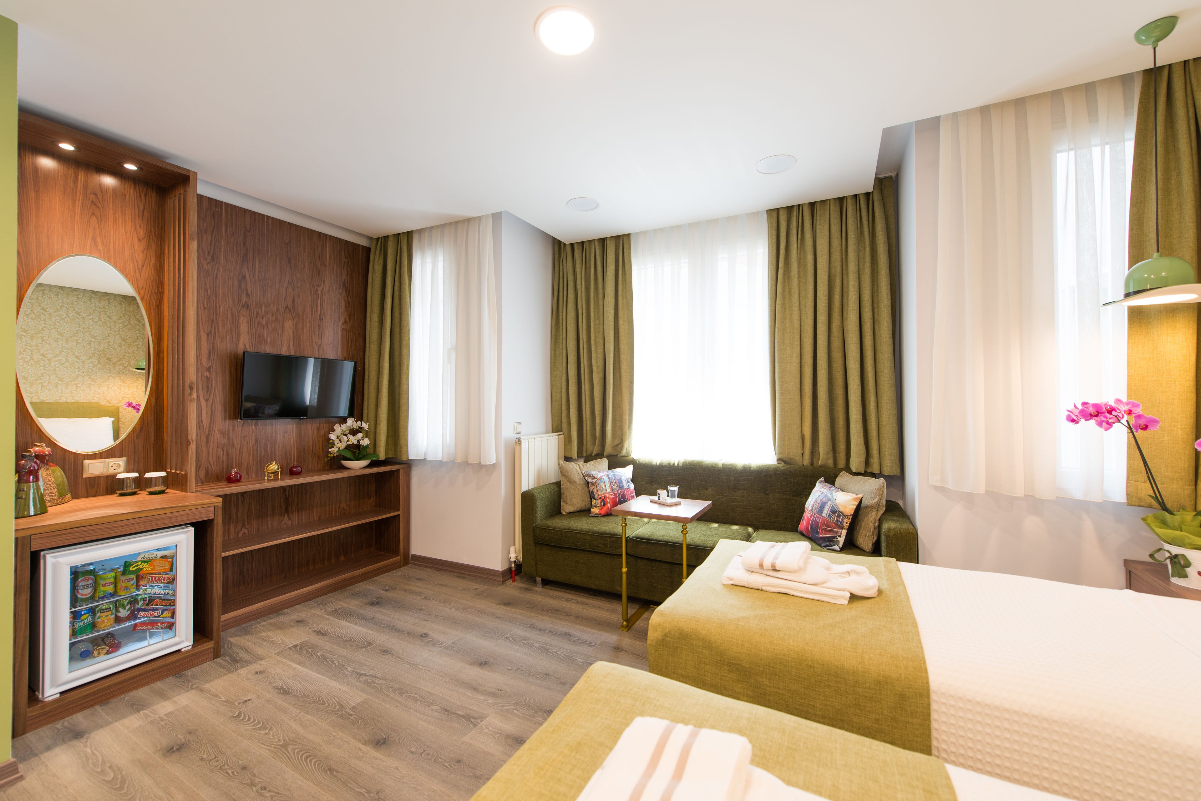 Superior-Zweibettzimmer | Hochwertige Bettwaren, Minibar, Zimmersafe, Schreibtisch