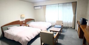 Japanese-Style Room - Heike Honjin Hot Spring Ryokan (Nikko)