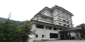 Exterior - Heike Honjin Hot Spring Ryokan (Nikko)