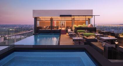 Renaissance Lucknow Hotel