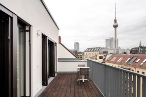 XL Studio, Kitchen, Balcony | Balcony view