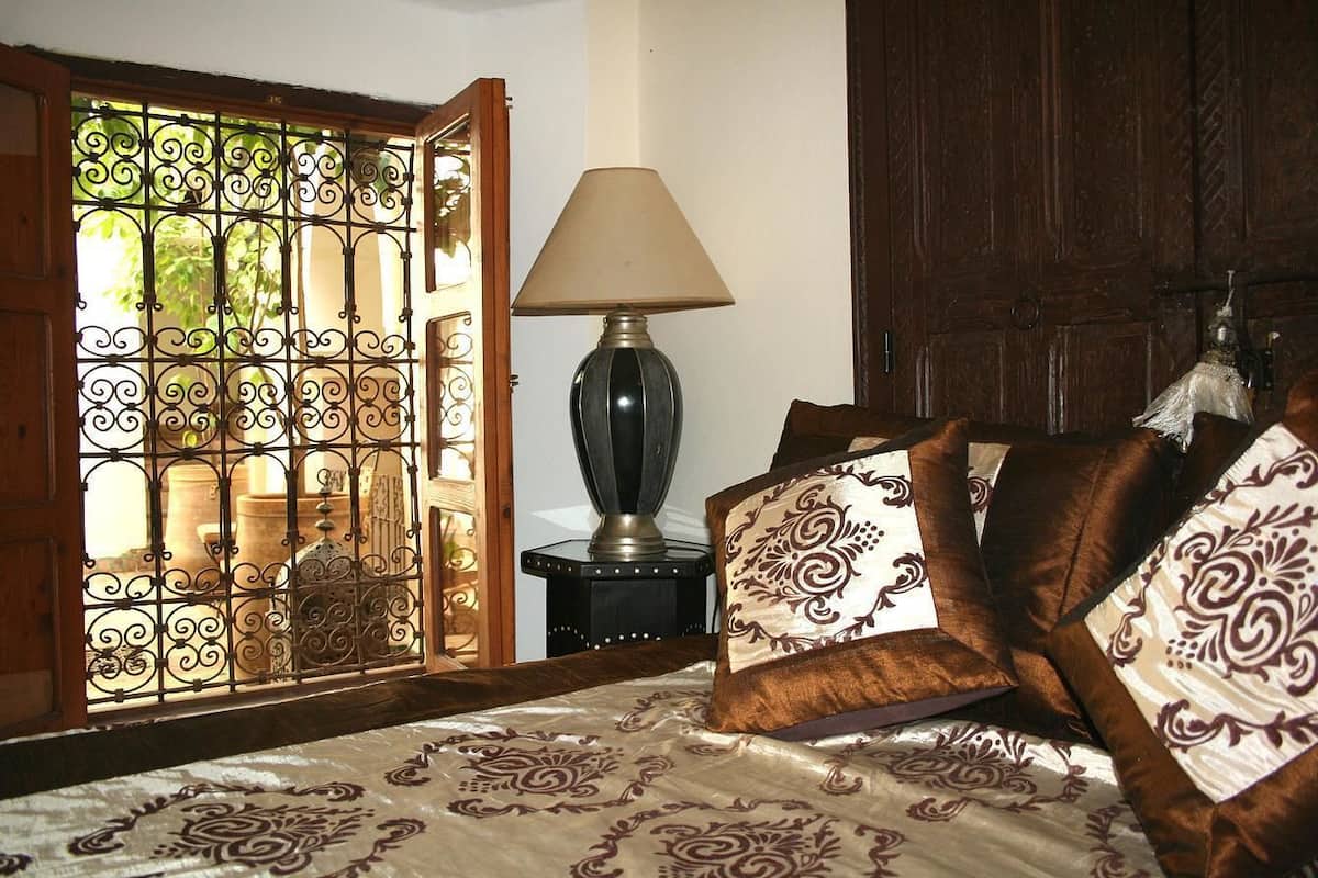 Quarto standard (Nacre) | Roupas de cama premium, cofres nos quartos, individualmente decorados