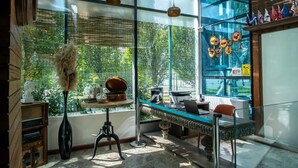 Unclassified image, 3 of 50, button - Discovery Hotel (Istanbul)