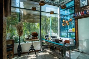 Reception - Discovery Hotel (Istanbul)