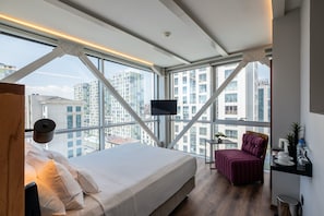 Superior Room | 1 bedroom, Egyptian cotton sheets, premium bedding, desk