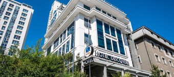 Discovery Hotel