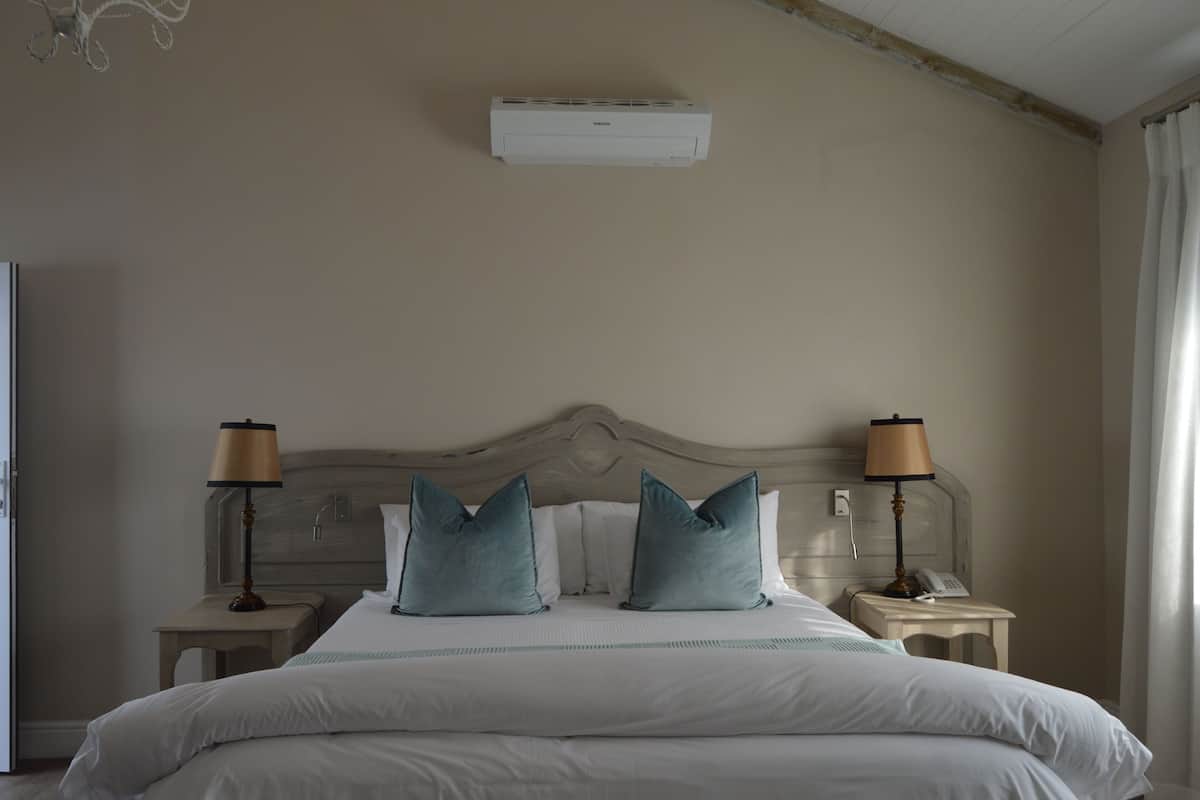 Standaard kamer | Een kluis op de kamer, gratis wifi, beddengoed